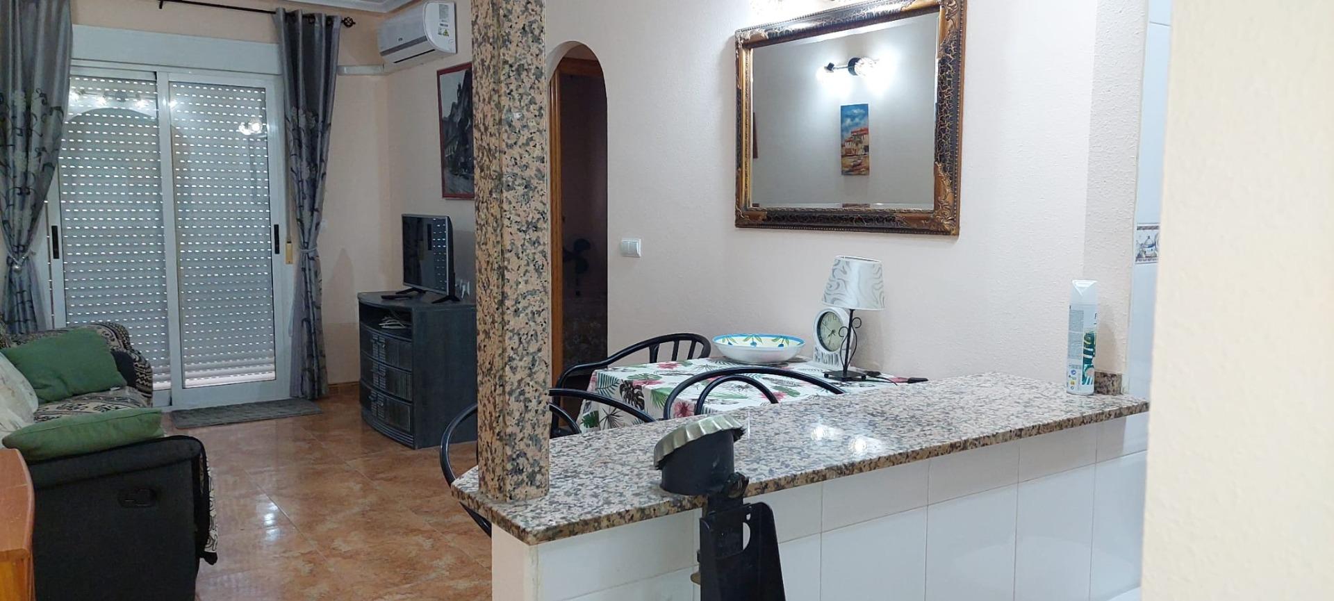 2 Bed, 1 Bath, ApartmentFor Sale, Torrevieja, Alicante