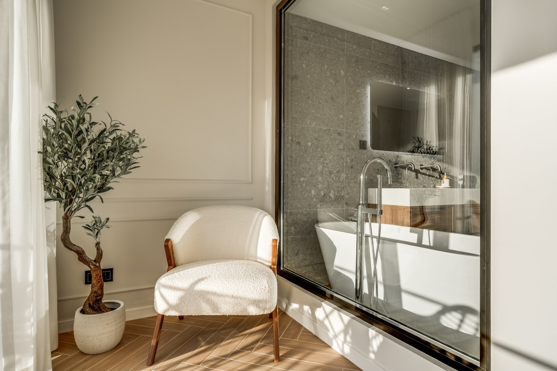 4 Bed, 3 Bath, HouseFor Sale, Marbella, Malaga