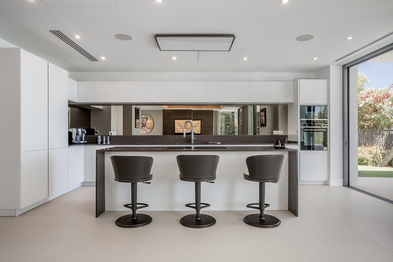 5 Bed, 5 Bath, HouseFor Sale, Marbella, Malaga