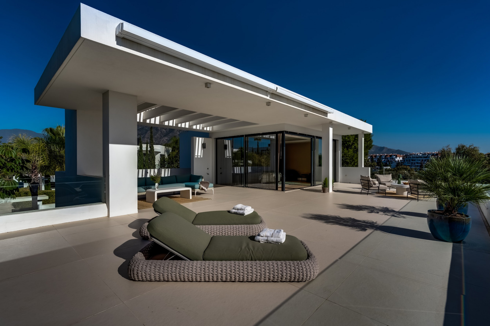 5 Bed, 5 Bath, HouseFor Sale, Marbella, Malaga