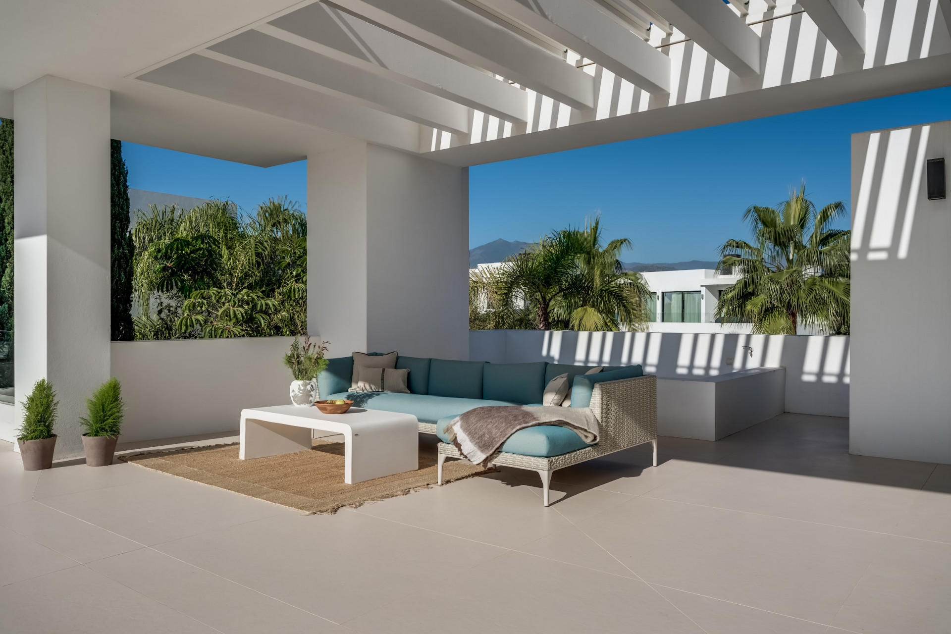 5 Bed, 5 Bath, HouseFor Sale, Marbella, Malaga