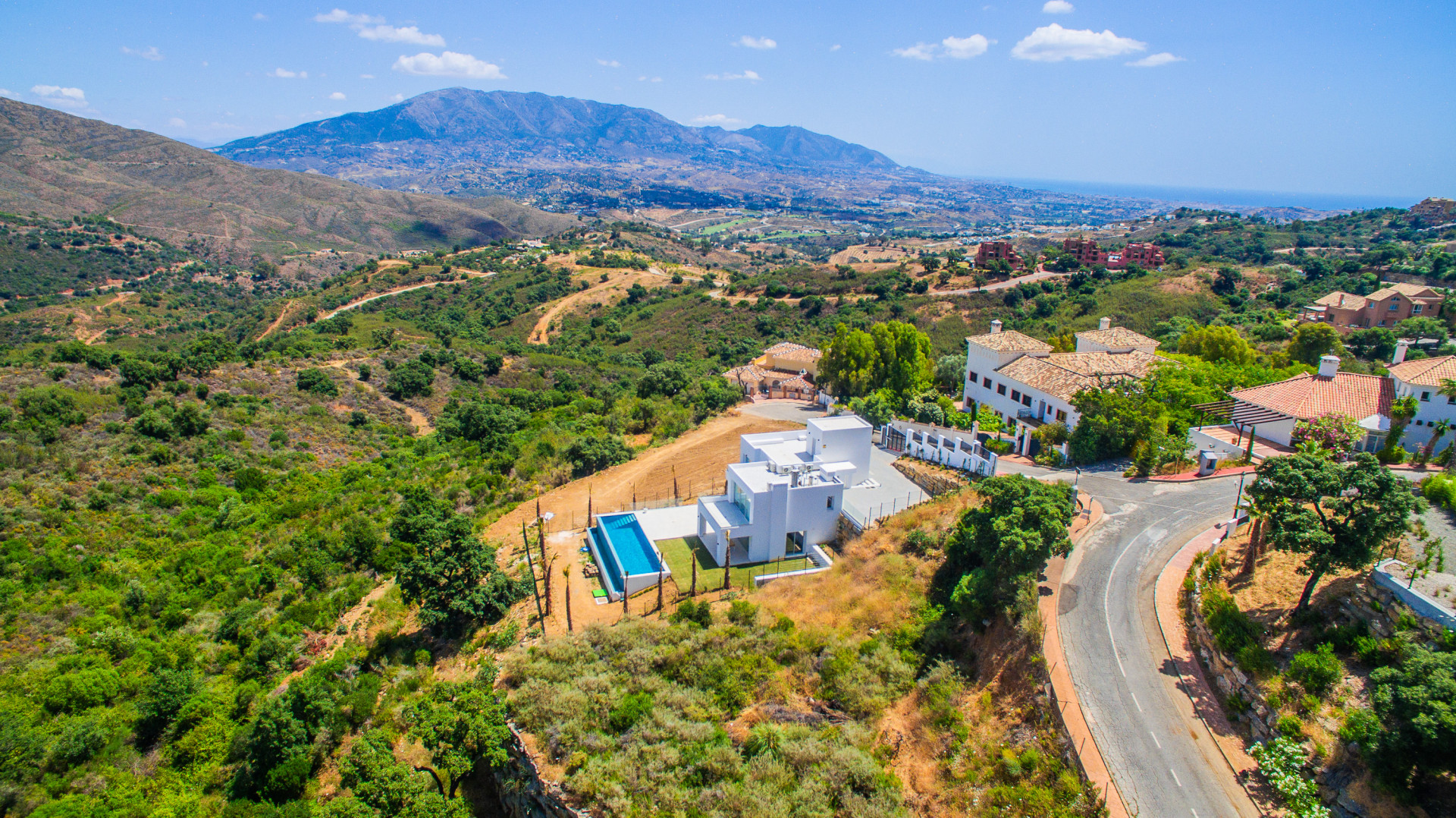 3 Bed, 3 Bath, HouseFor Sale, Marbella, Malaga