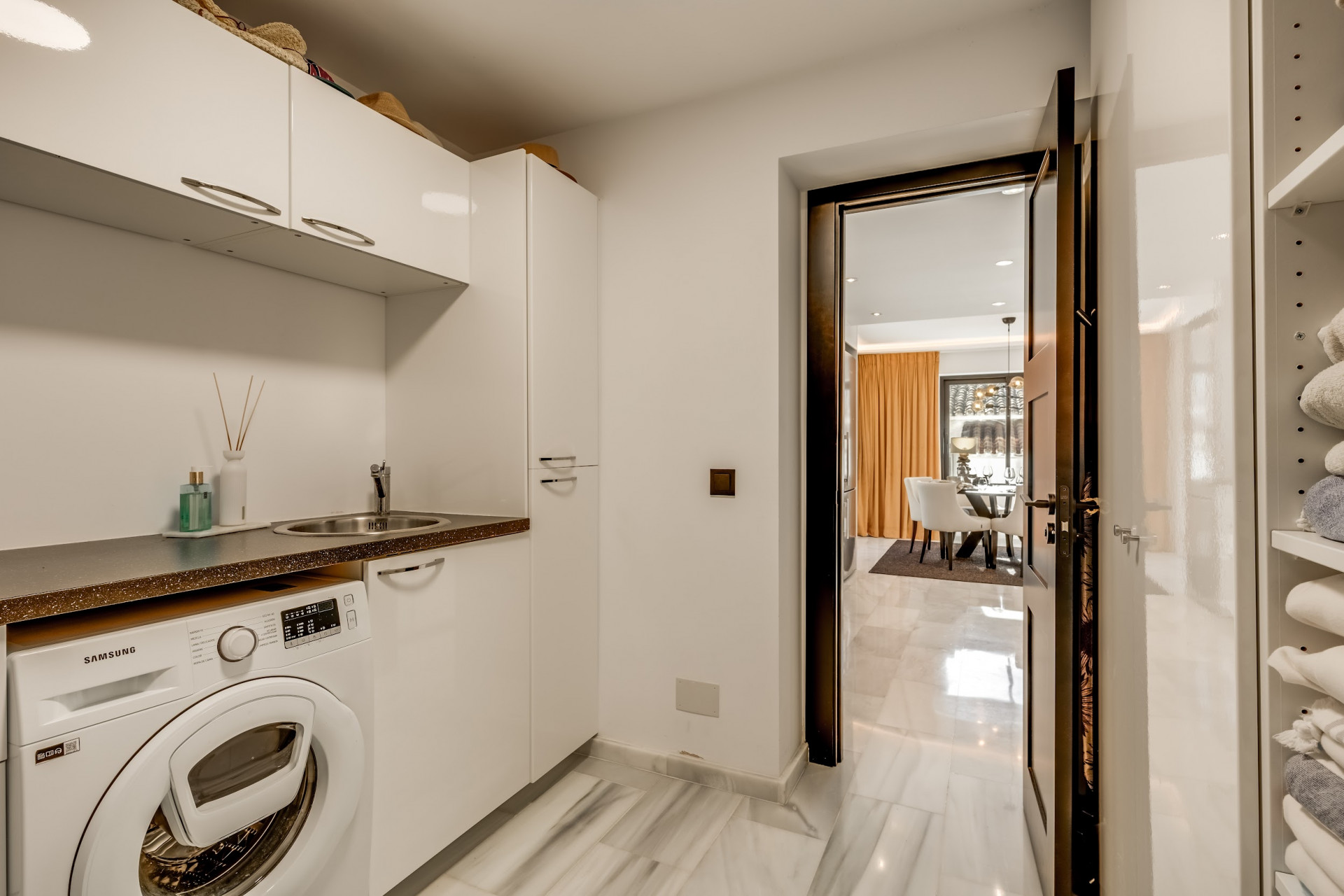 5 Bed, 5 Bath, HouseFor Sale, Marbella, Malaga