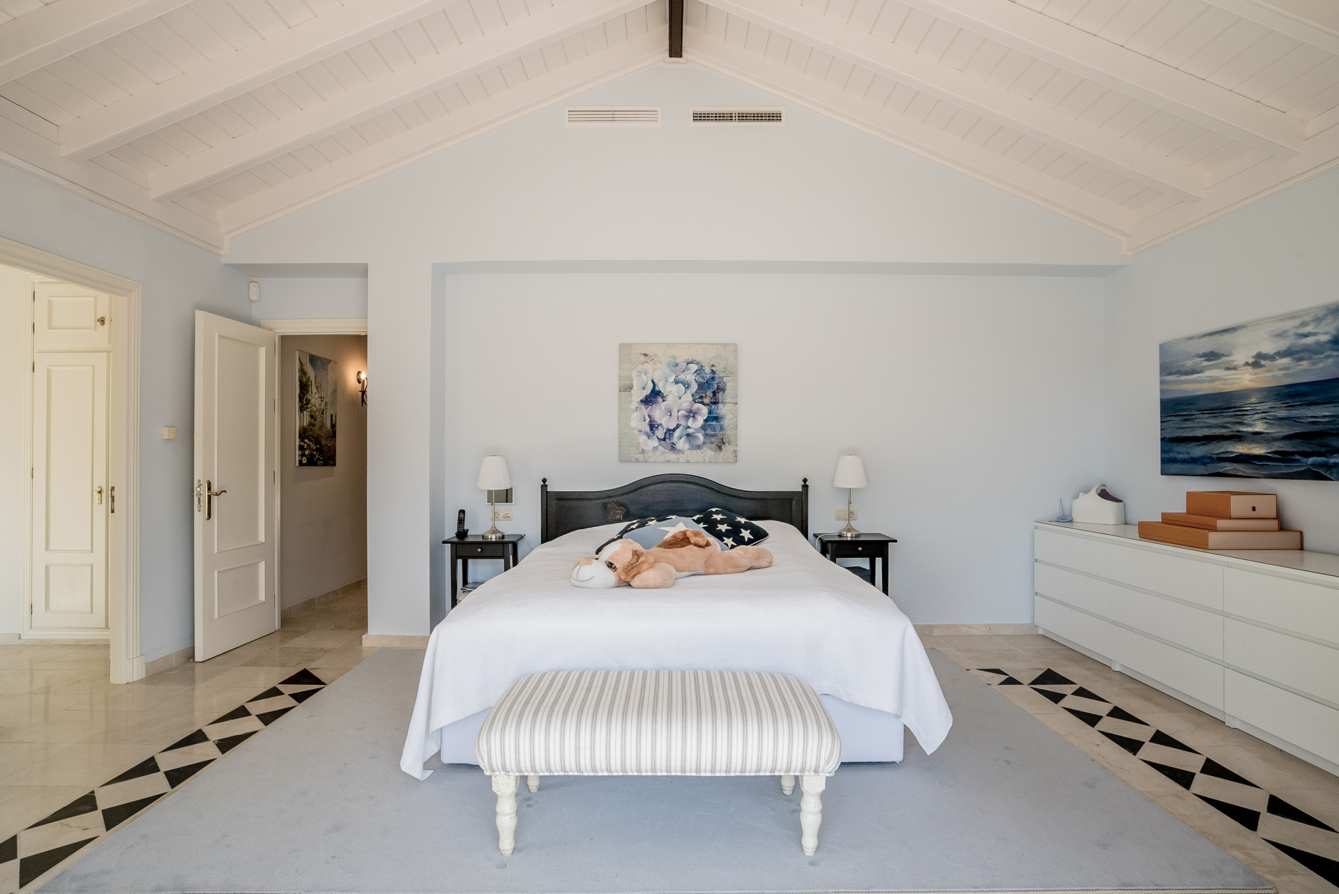 5 Bed, 5 Bath, HouseFor Sale, Benahavis, Malaga