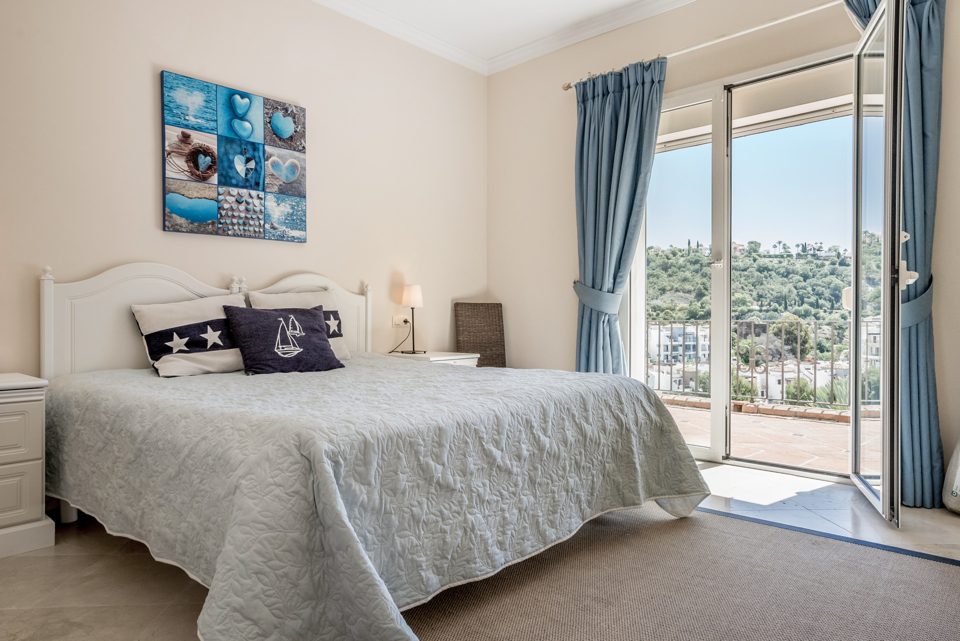 5 Bed, 5 Bath, HouseFor Sale, Benahavis, Malaga