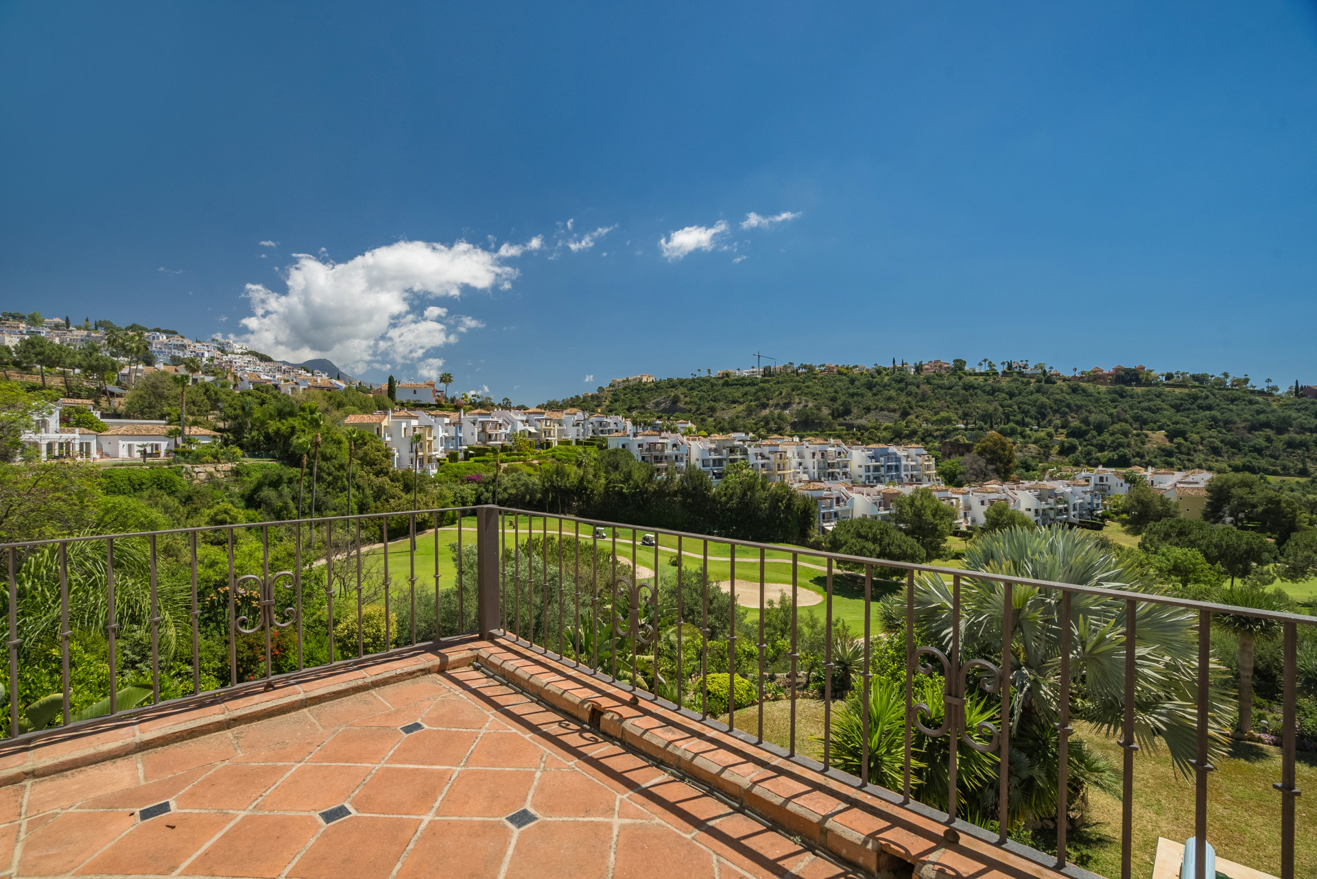 5 Bed, 5 Bath, HouseFor Sale, Benahavis, Malaga