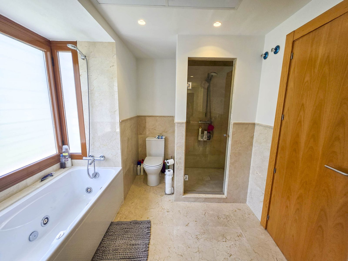 3 Bed, 2 Bath, HouseFor Sale, Casares Playa, Malaga