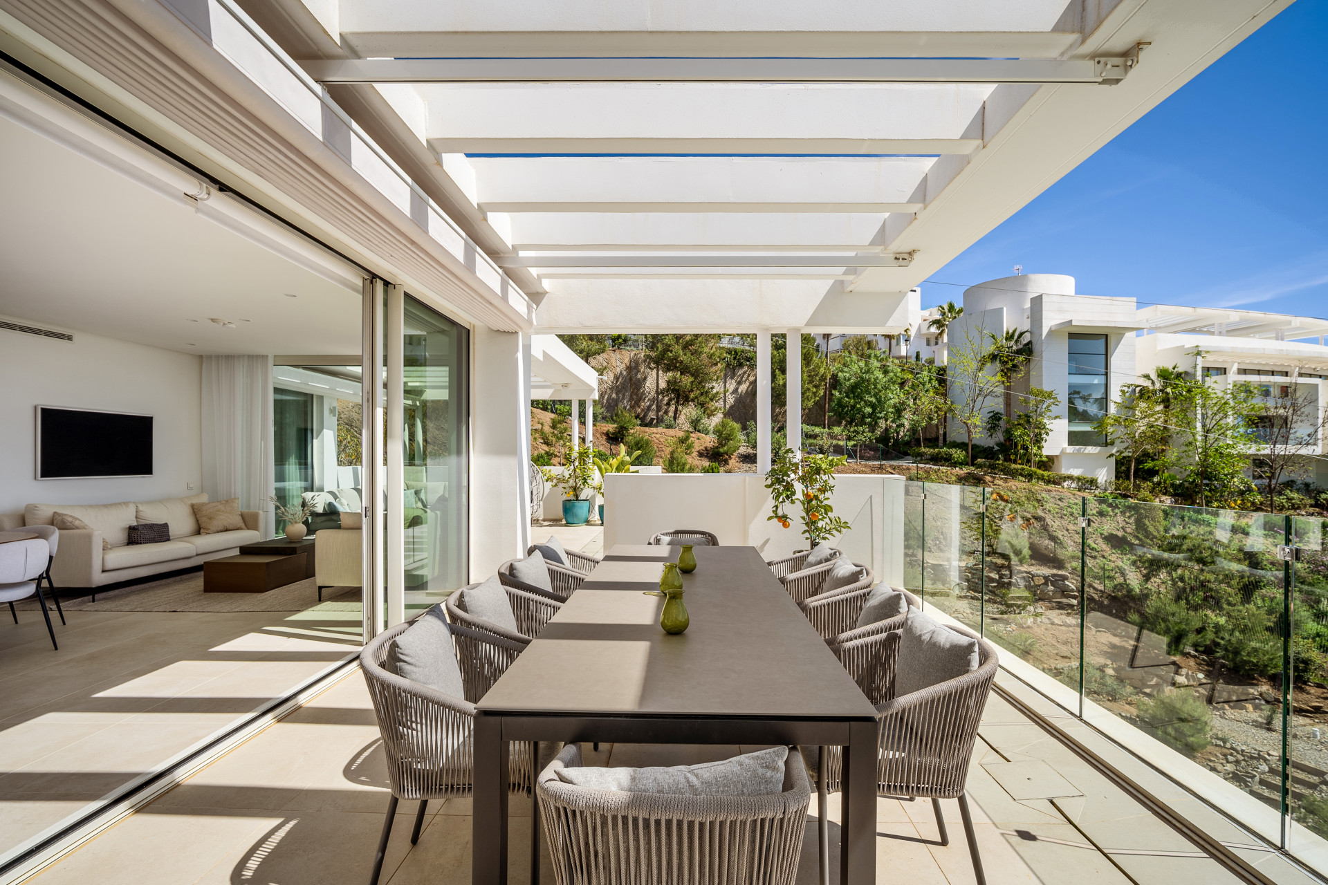 3 Bed, 2 Bath, ApartmentFor Sale, Ojén, Malaga