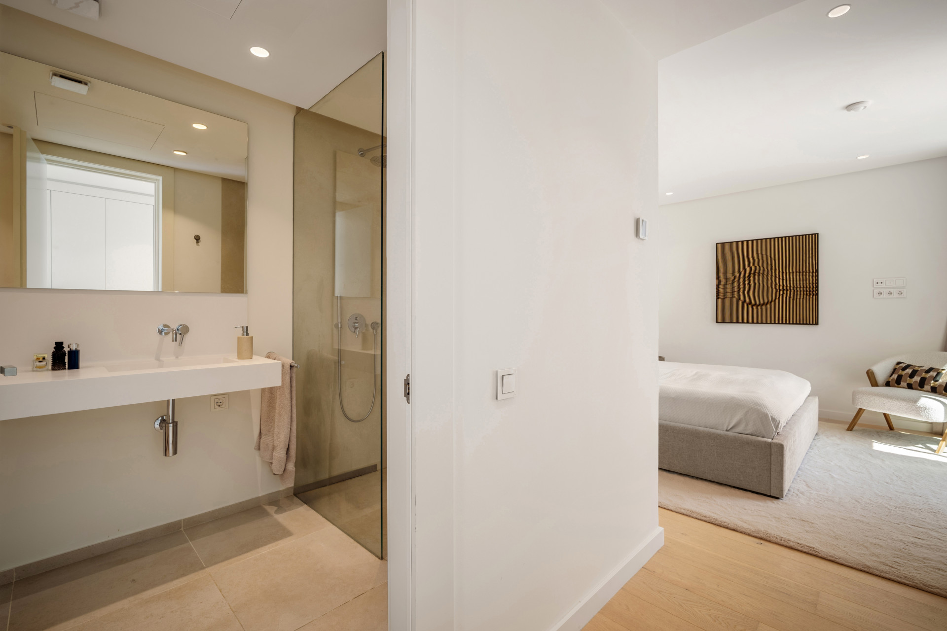 3 Bed, 2 Bath, ApartmentFor Sale, Ojén, Malaga