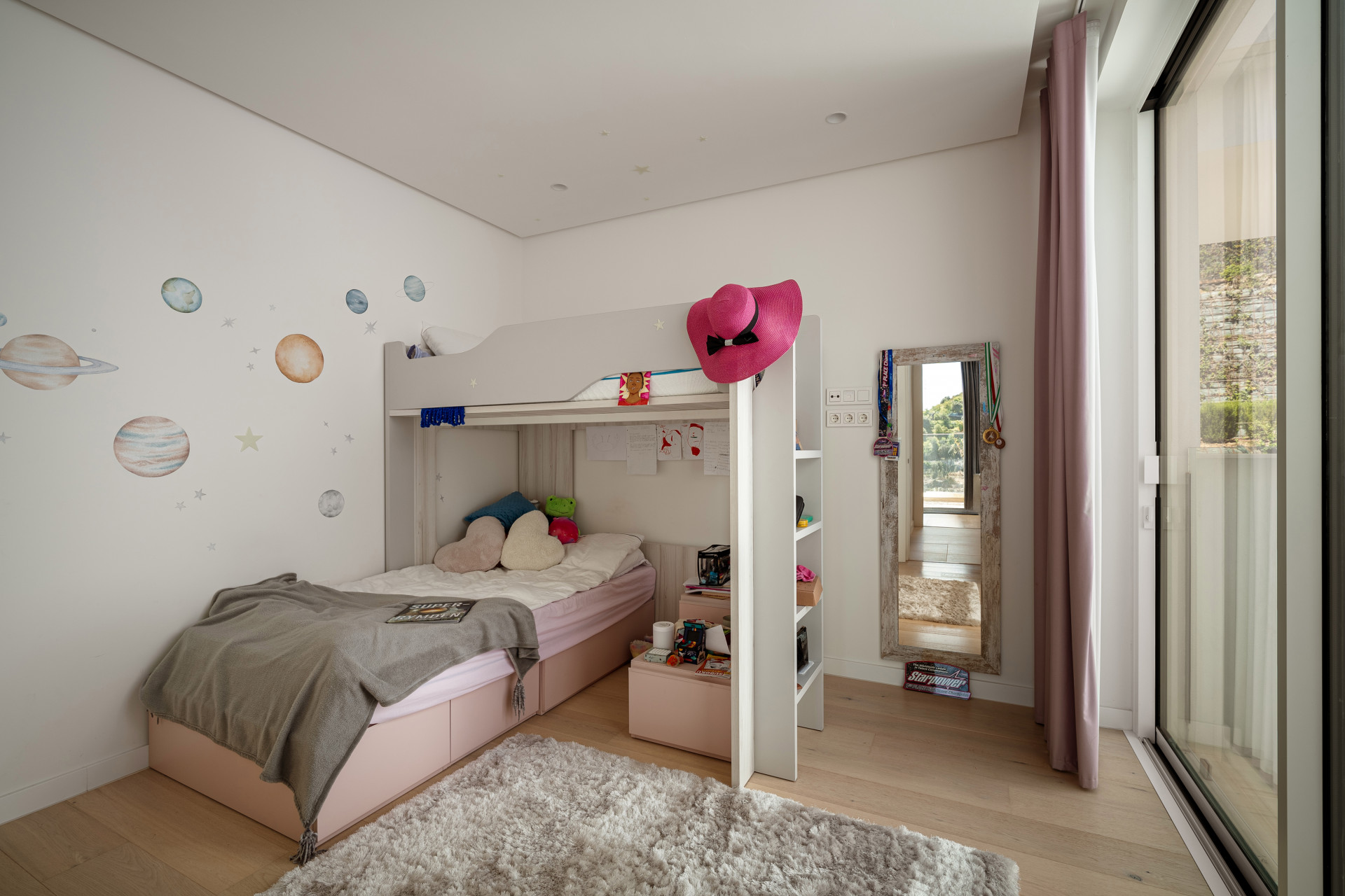 3 Bed, 2 Bath, ApartmentFor Sale, Ojén, Malaga