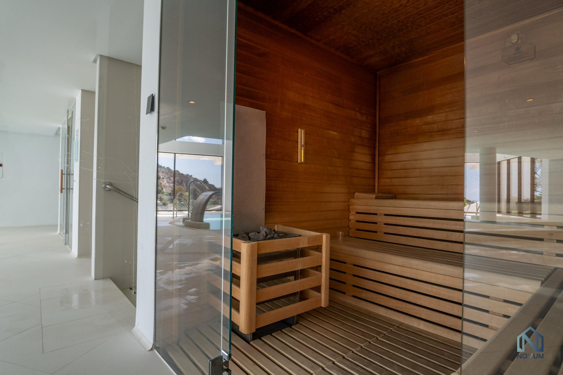 3 Bed, 2 Bath, ApartmentFor Sale, Ojén, Malaga