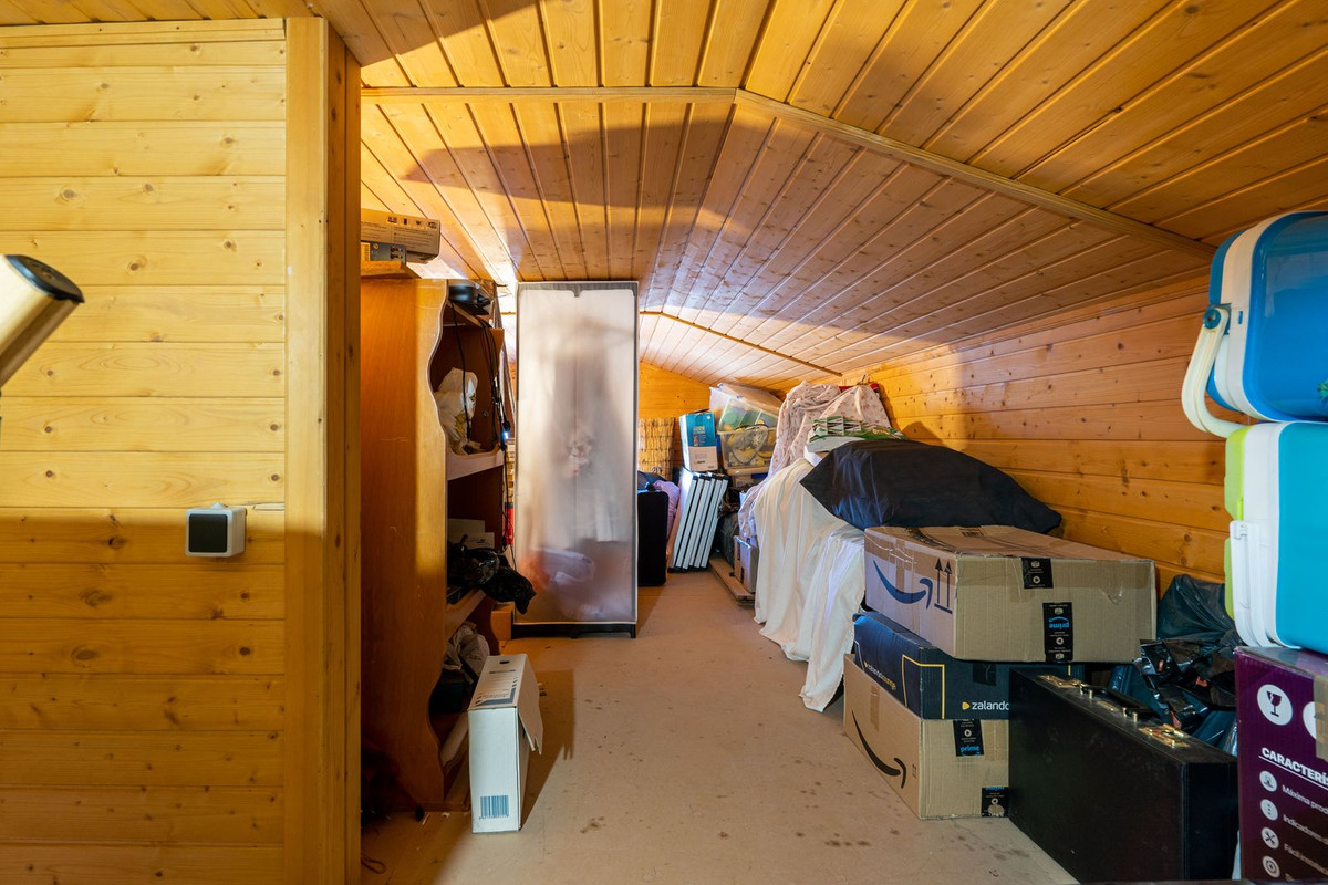 4 Bed, 3 Bath, HouseFor Sale, Estepona, Malaga