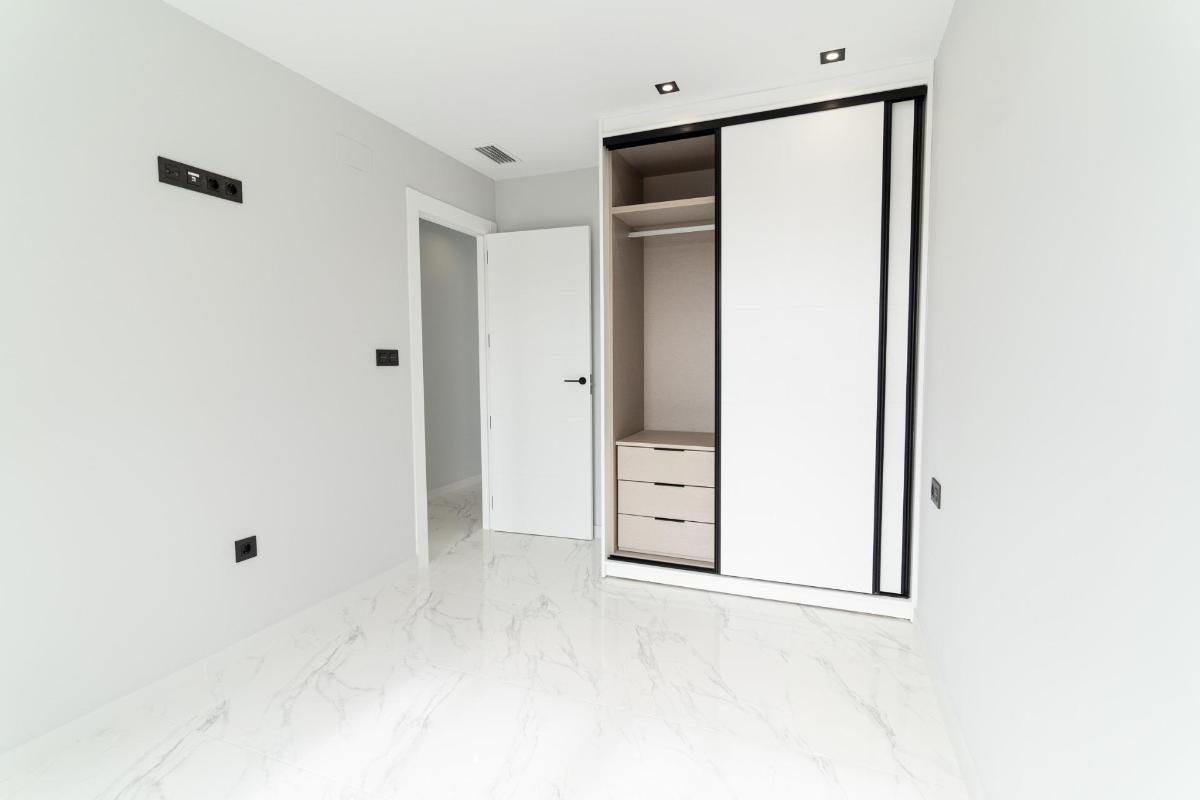 4 Bed, 3 Bath, HouseFor Sale, Orihuela Costa, Costa Blanca