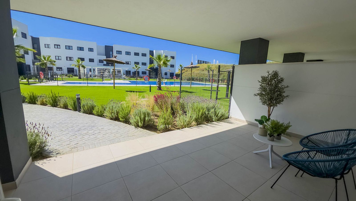 2 Bed, 2 Bath, ApartmentFor Sale, Estepona, Malaga