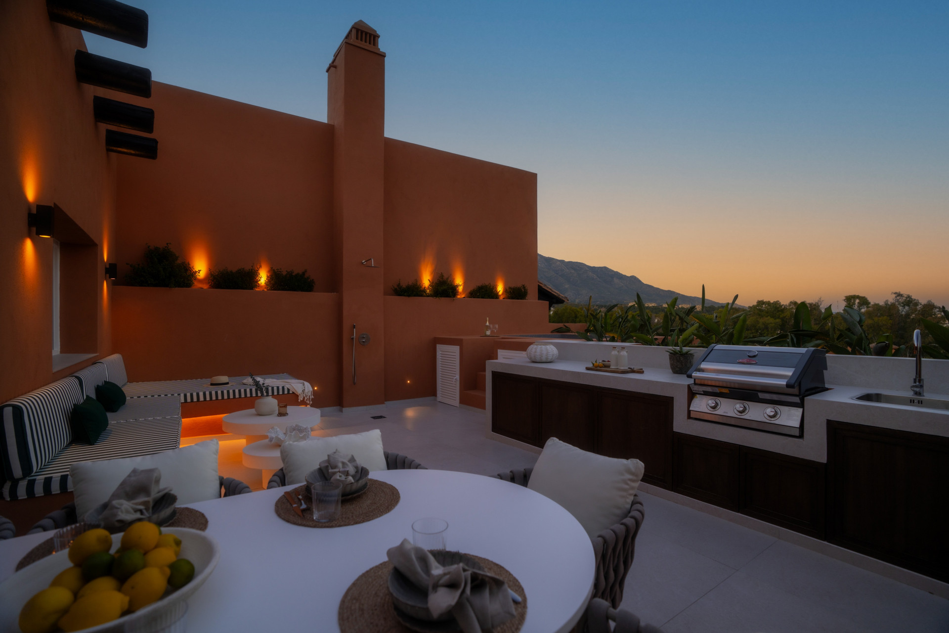 4 Bed, 3 Bath, HouseFor Sale, Marbella, Malaga