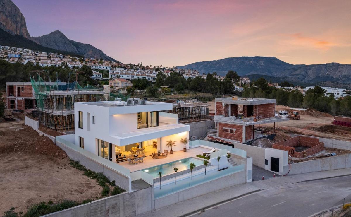 4 Bed, 4 Bath, HouseFor Sale, Polop, Costa Blanca