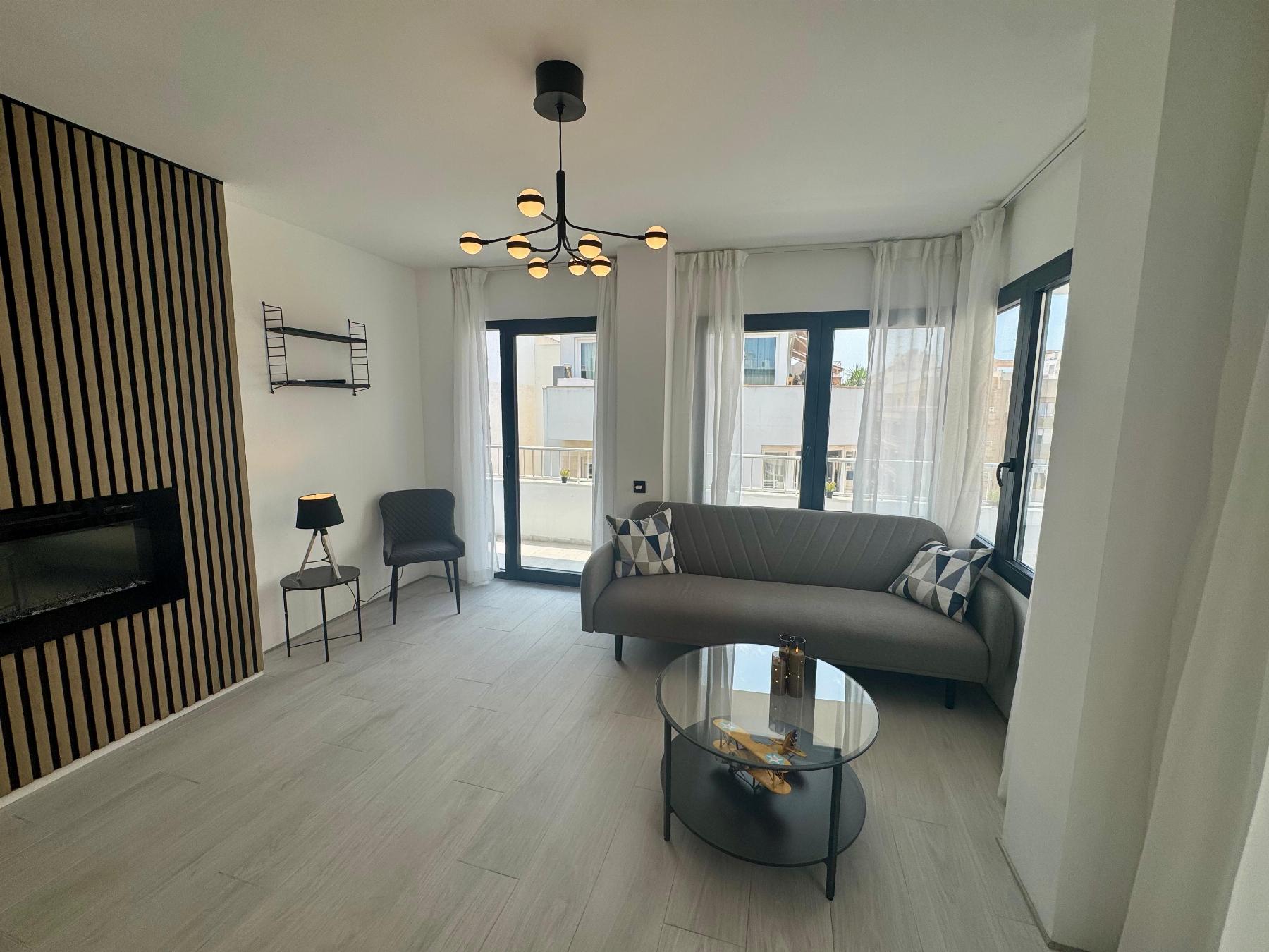 3 Bed, 2 Bath, ApartmentFor Sale, Torrevieja, Alicante