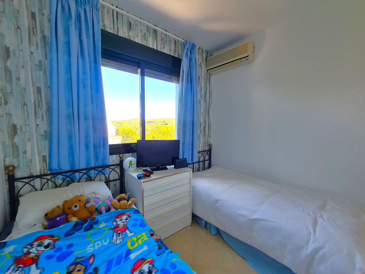 3 Bed, 2 Bath, HouseFor Sale, La Duquesa, Malaga