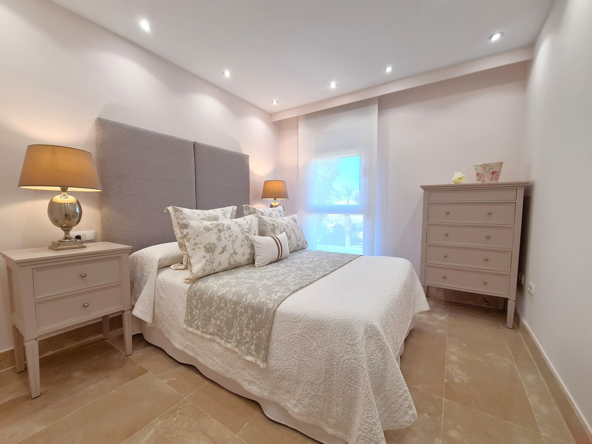 3 Bed, 3 Bath, ApartmentFor Sale, Punta Chullera, Malaga