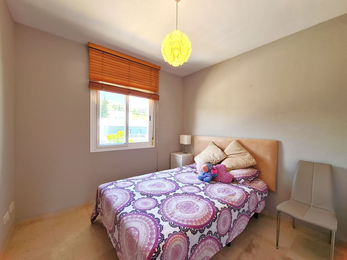 3 Bed, 2 Bath, HouseFor Sale, Estepona, Malaga