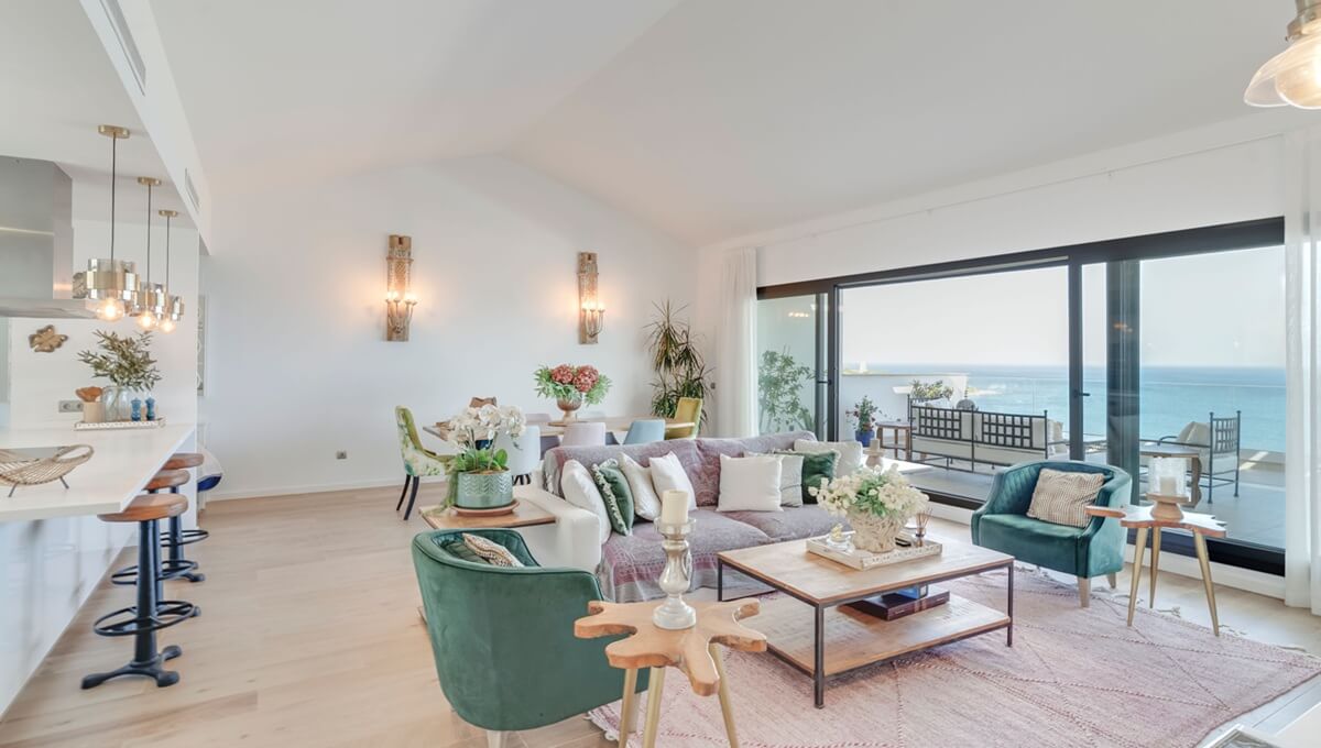 3 Bed, 2 Bath, ApartmentFor Sale, La Alcaidesa, Malaga