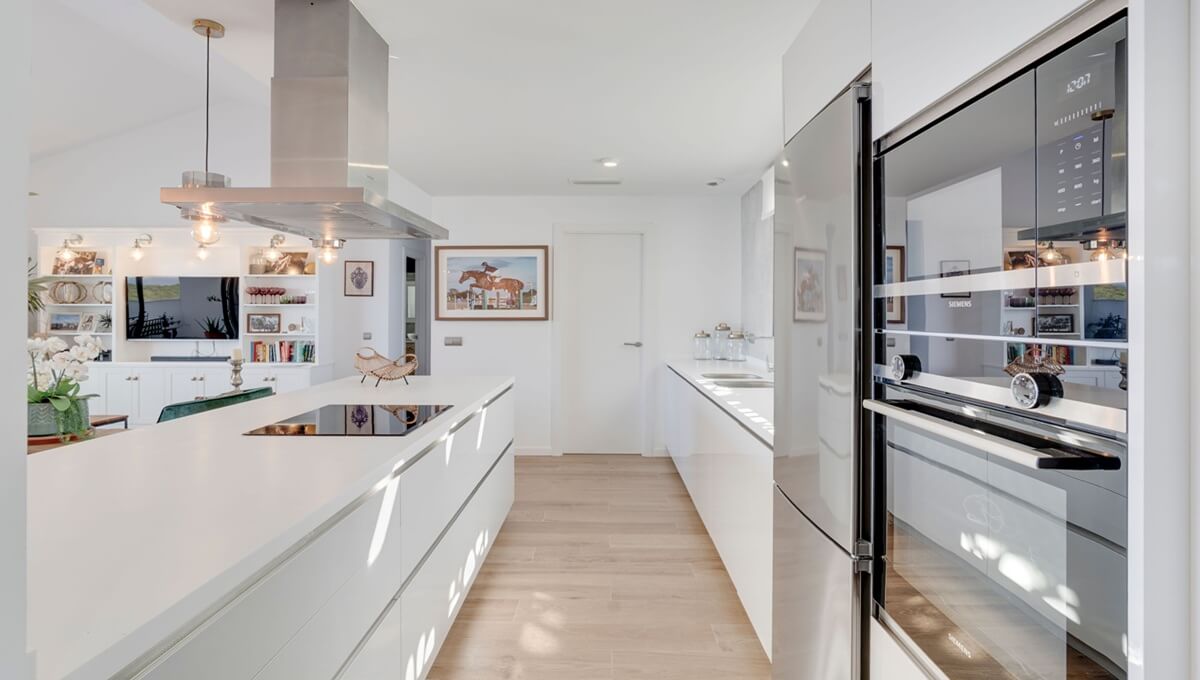 3 Bed, 2 Bath, ApartmentFor Sale, La Alcaidesa, Malaga