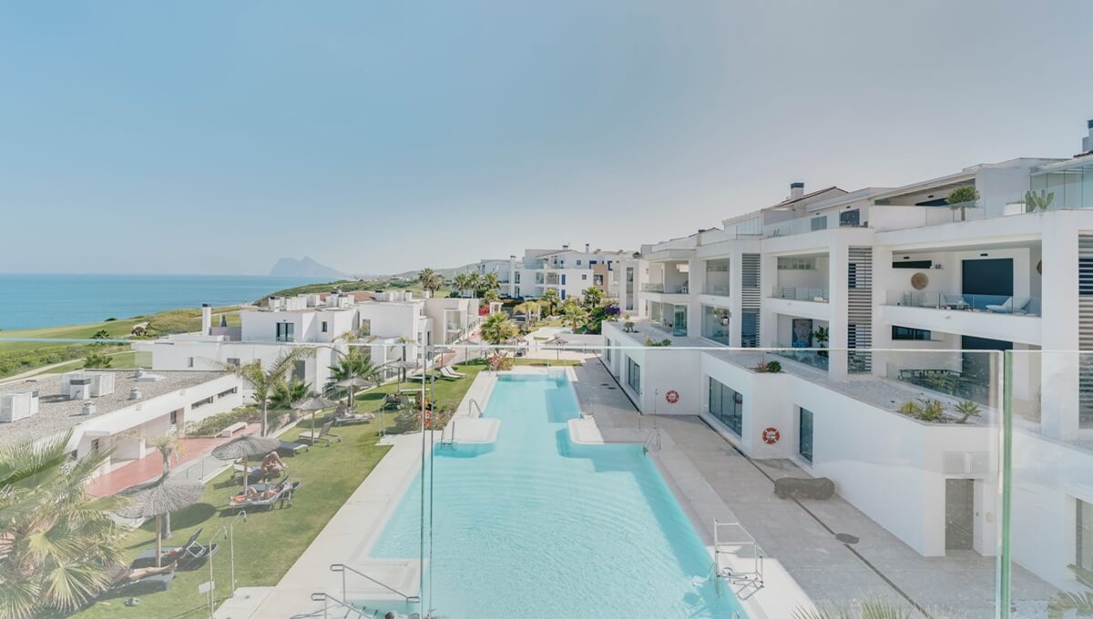 3 Bed, 2 Bath, ApartmentFor Sale, La Alcaidesa, Malaga