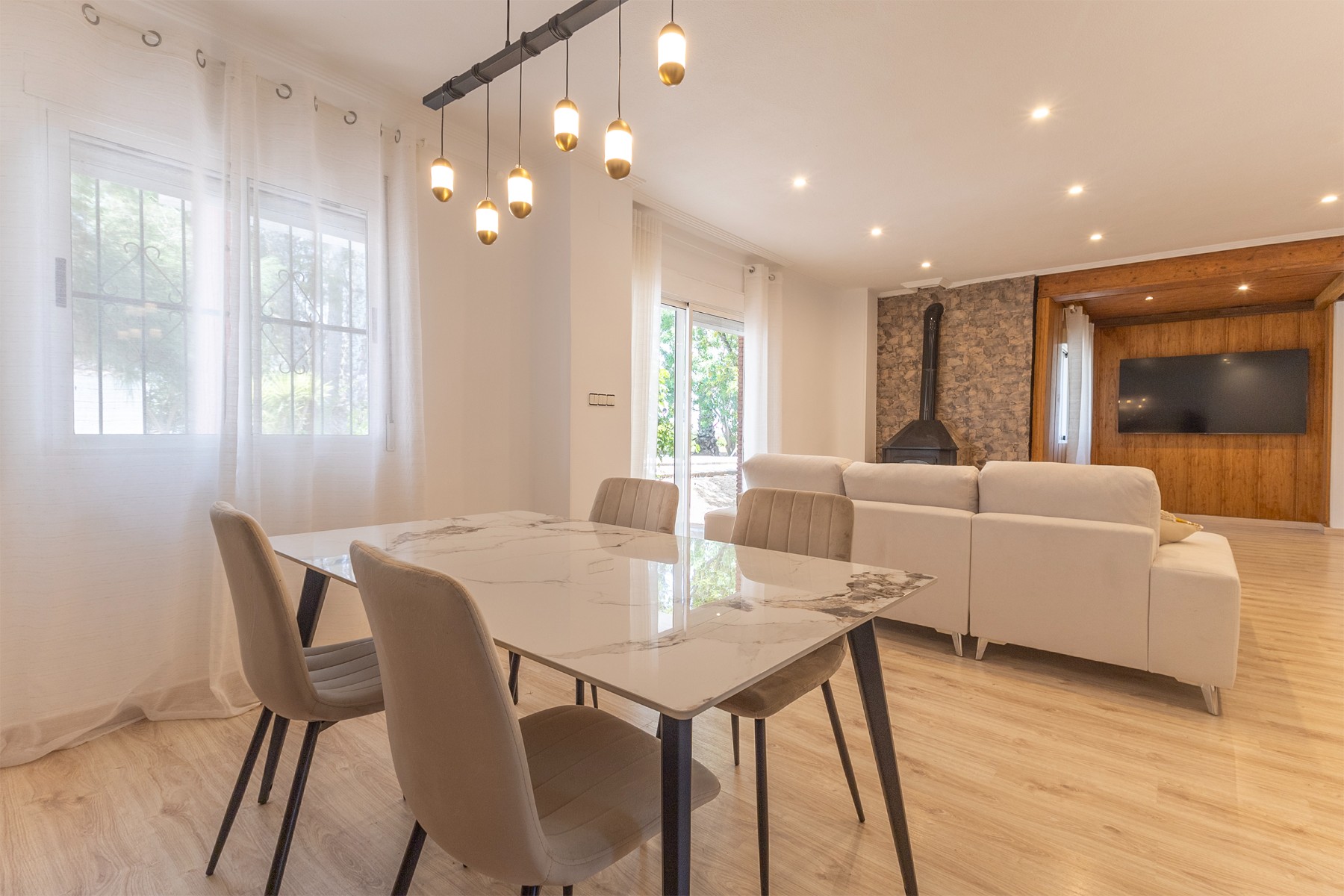 5 Bed, 3 Bath, HouseFor Sale, Orihuela, Alicante