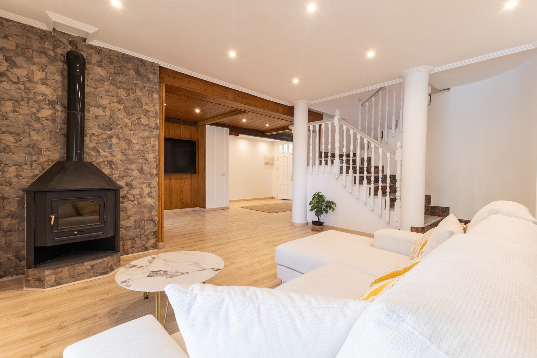 5 Bed, 3 Bath, HouseFor Sale, Orihuela, Alicante