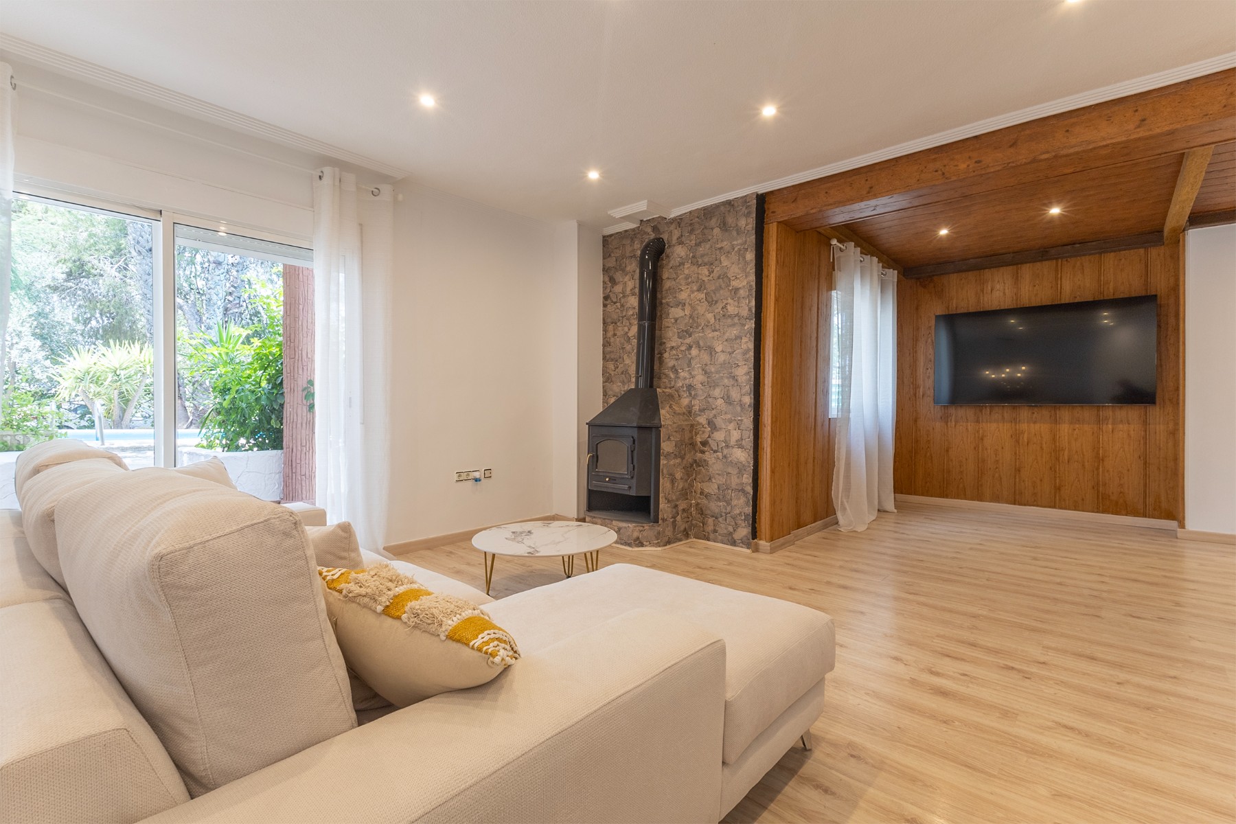 5 Bed, 3 Bath, HouseFor Sale, Orihuela, Alicante