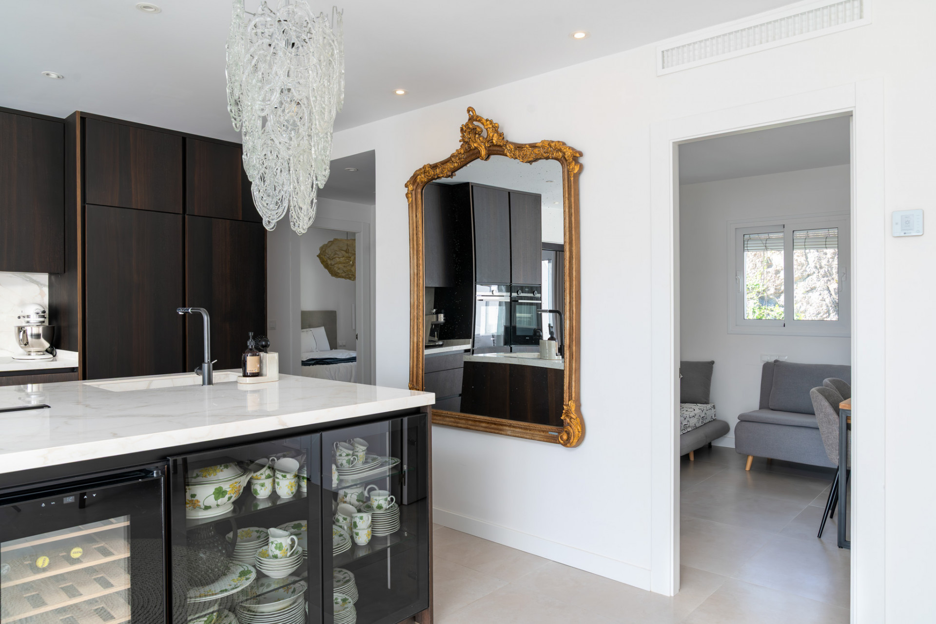 3 Bed, 2 Bath, ApartmentFor Sale, Benahavis, Malaga