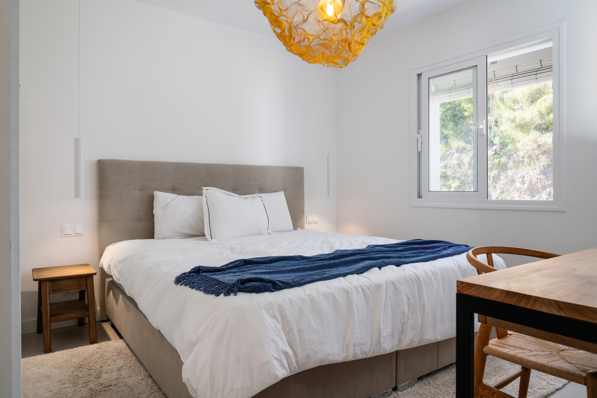 3 Bed, 2 Bath, ApartmentFor Sale, Benahavis, Malaga