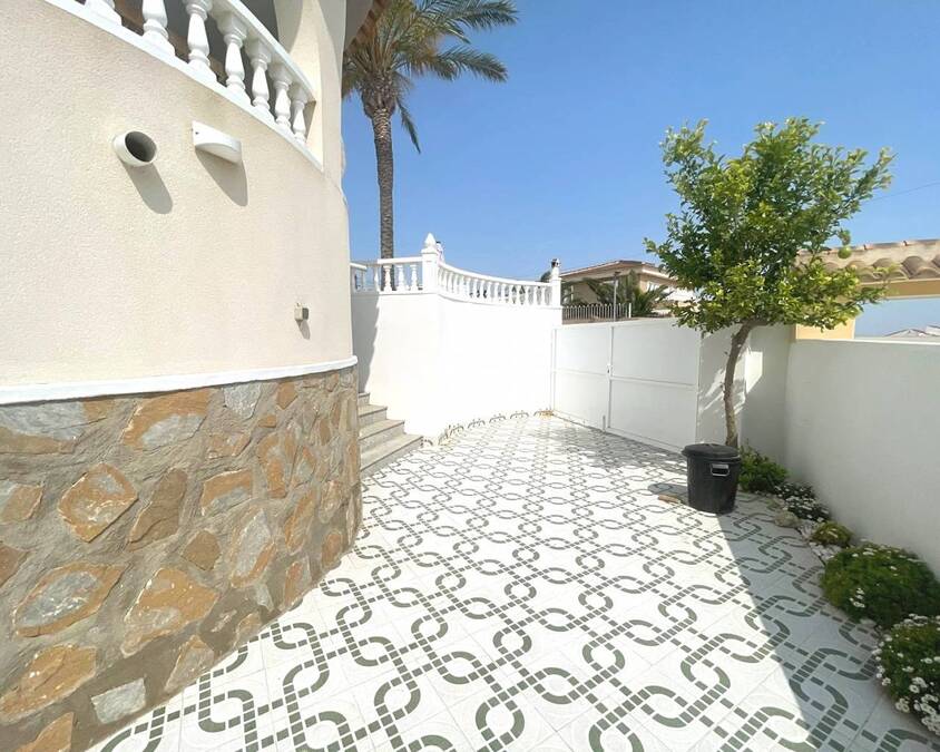 3 Bed, 2 Bath, HouseFor Sale, Ciudad Quesada, Alicante