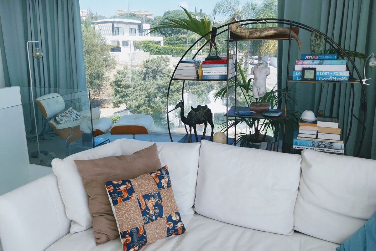 3 Bed, 2 Bath, HouseFor Sale, Marbella, Malaga