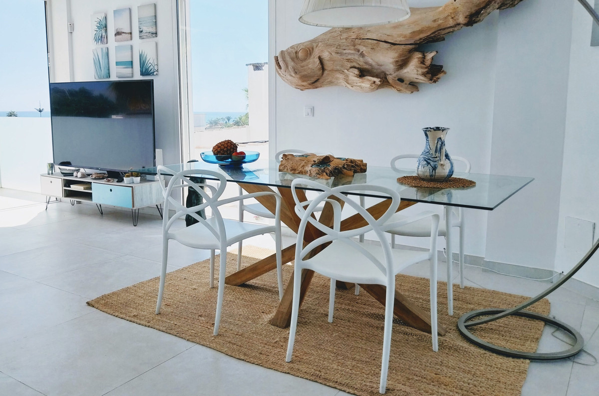 3 Bed, 2 Bath, HouseFor Sale, Marbella, Malaga