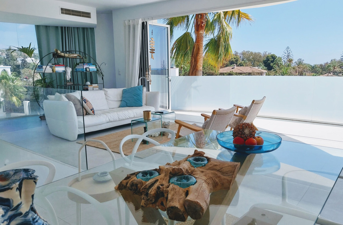 3 Bed, 2 Bath, HouseFor Sale, Marbella, Malaga