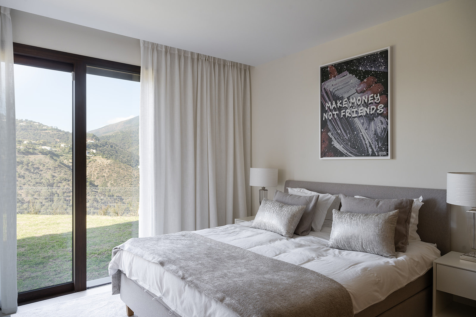 3 Bed, 3 Bath, ApartmentFor Sale, Benahavis, Malaga