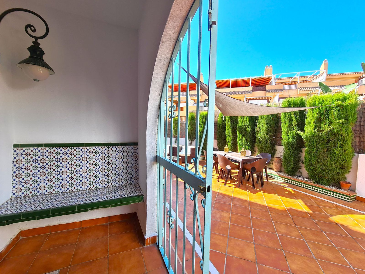 4 Bed, 4 Bath, HouseFor Sale, Casares Playa, Malaga