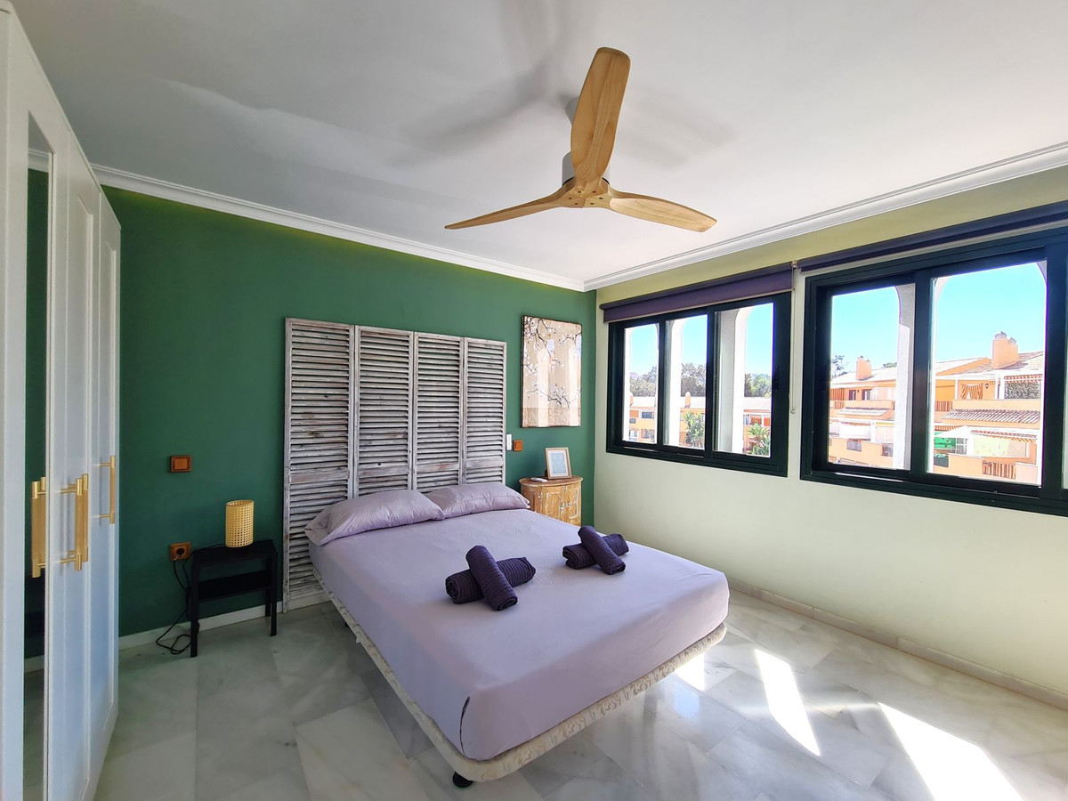 4 Bed, 4 Bath, HouseFor Sale, Casares Playa, Malaga