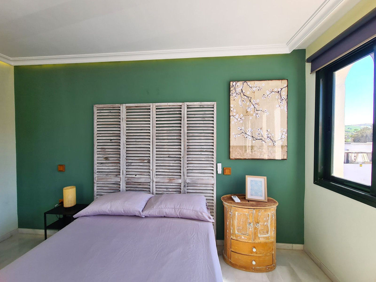 4 Bed, 4 Bath, HouseFor Sale, Casares Playa, Malaga