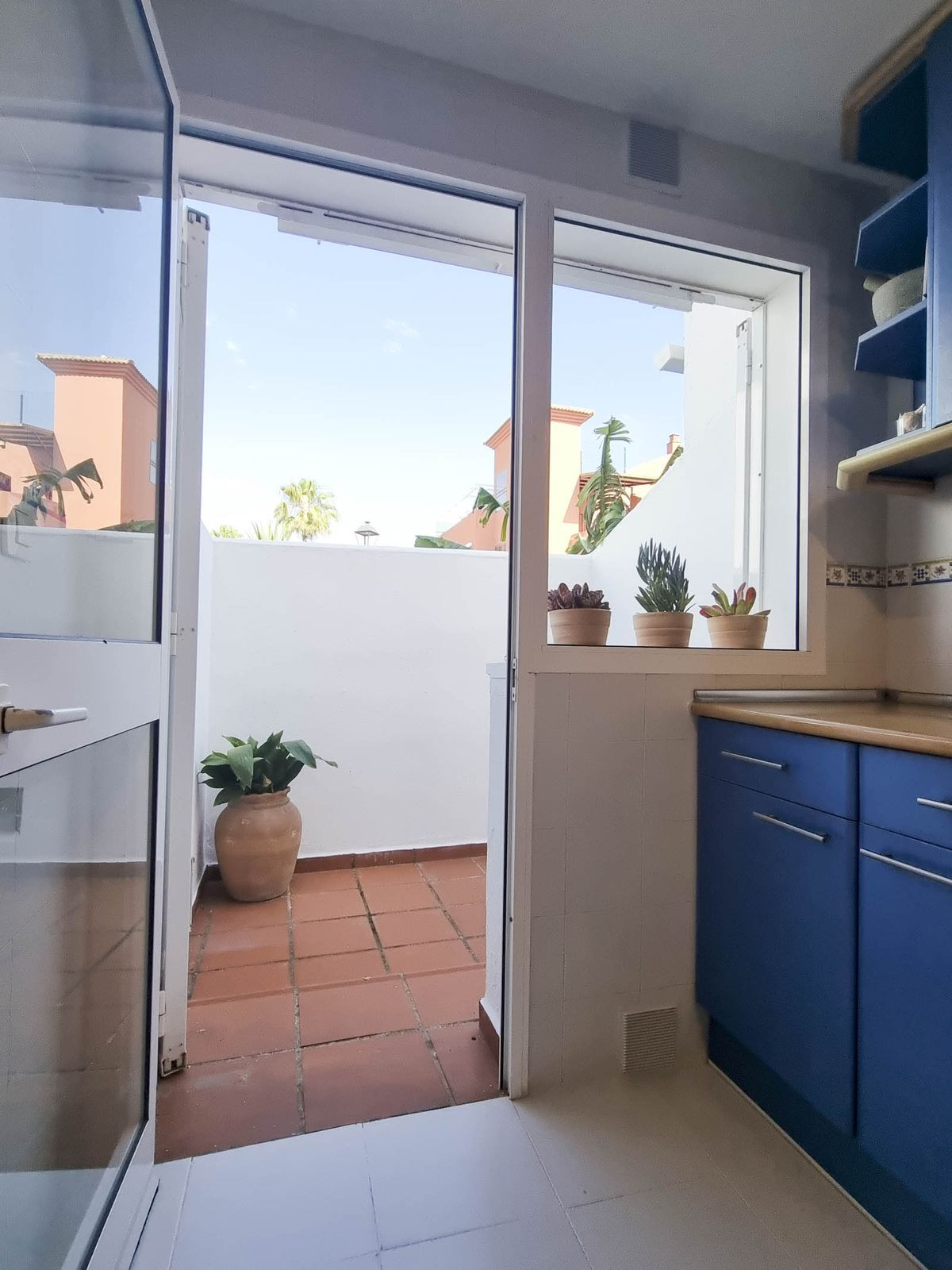 3 Bed, 2 Bath, HouseFor Sale, Casares Playa, Malaga