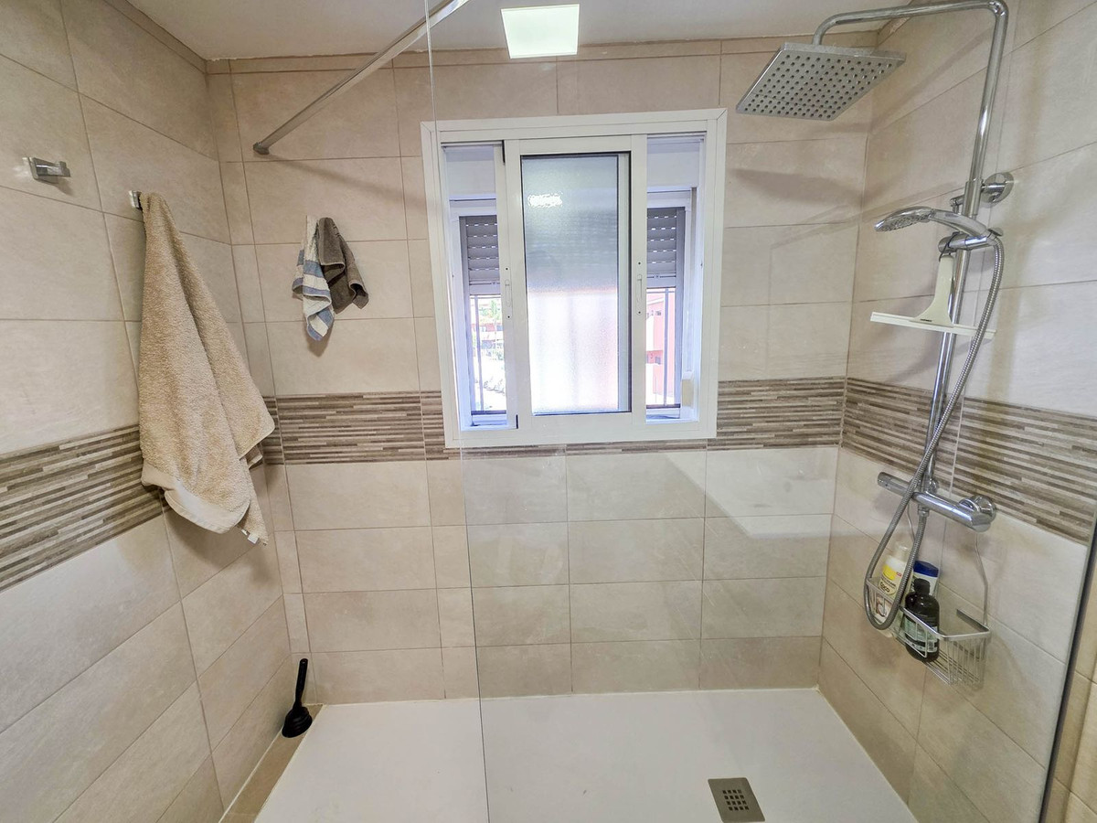 3 Bed, 2 Bath, HouseFor Sale, Casares Playa, Malaga