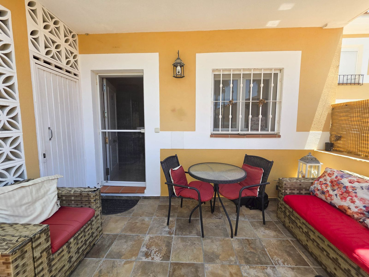 3 Bed, 2 Bath, HouseFor Sale, La Duquesa, Malaga