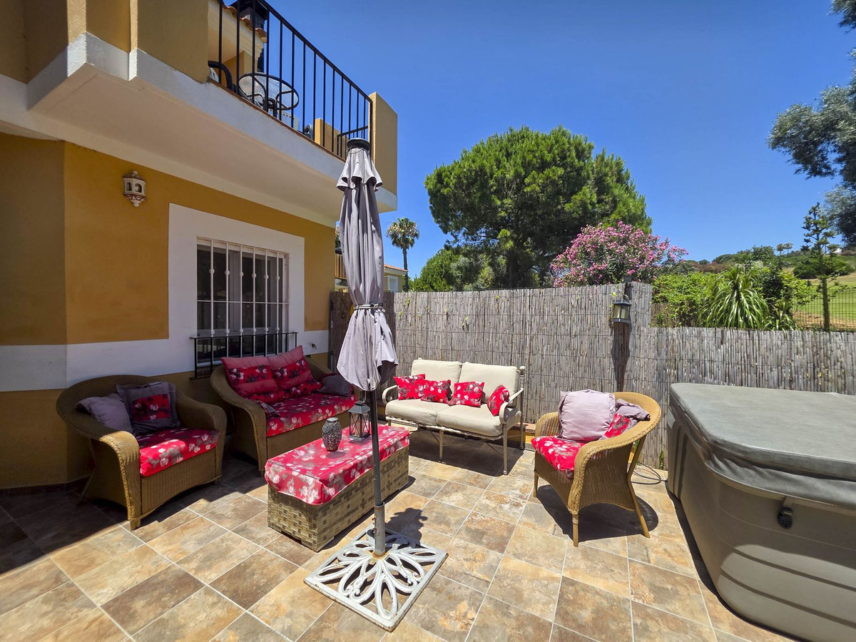 3 Bed, 2 Bath, HouseFor Sale, La Duquesa, Malaga