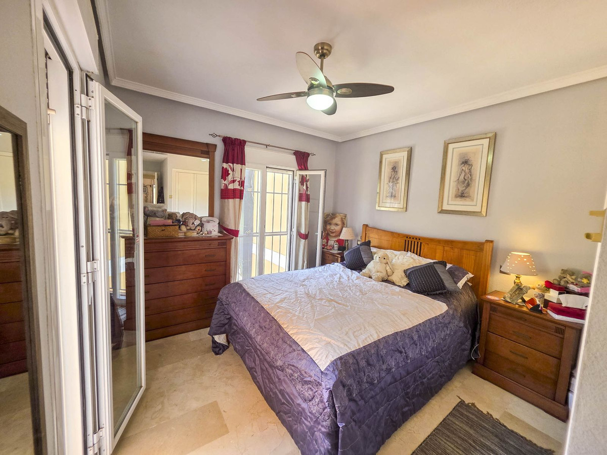 3 Bed, 2 Bath, HouseFor Sale, La Duquesa, Malaga