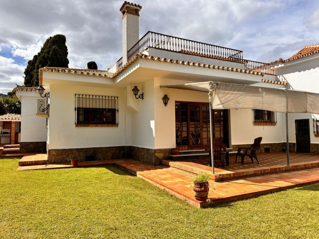 6 Bed, 5 Bath, HouseFor Sale, Malaga, Malaga