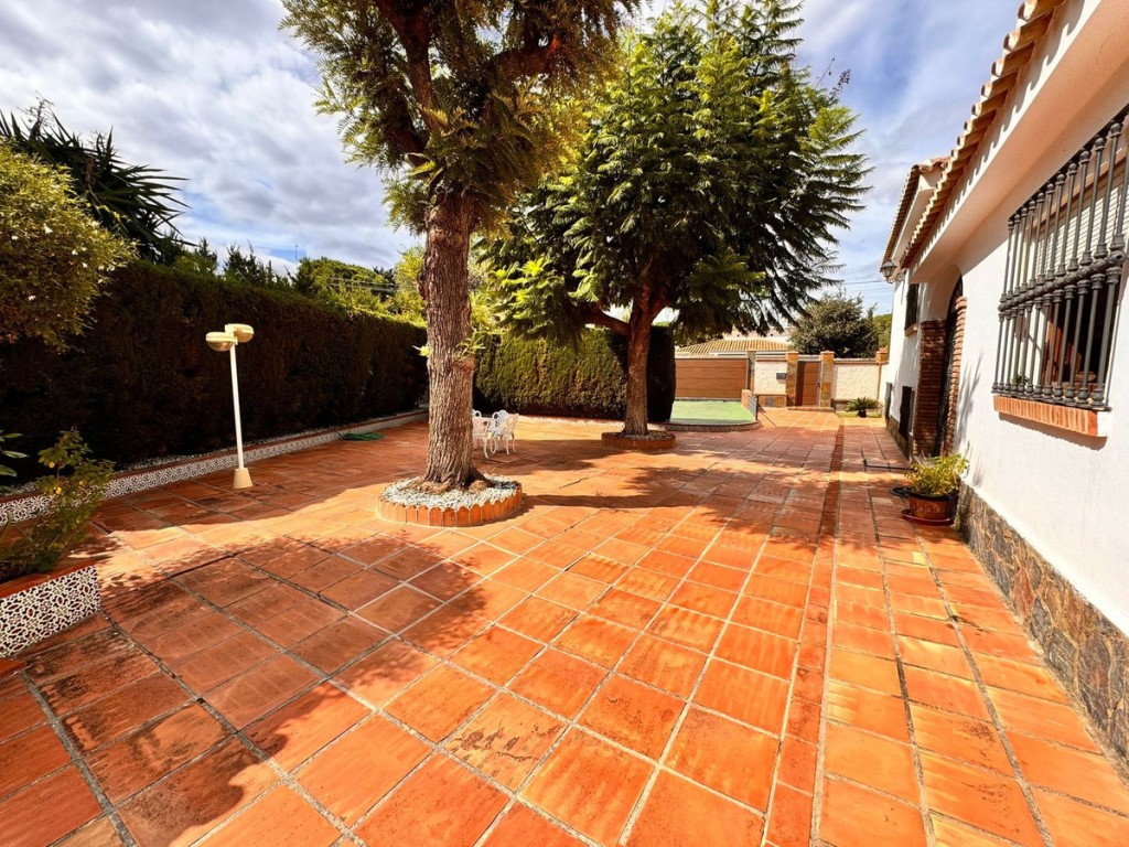 6 Bed, 5 Bath, HouseFor Sale, Malaga, Malaga