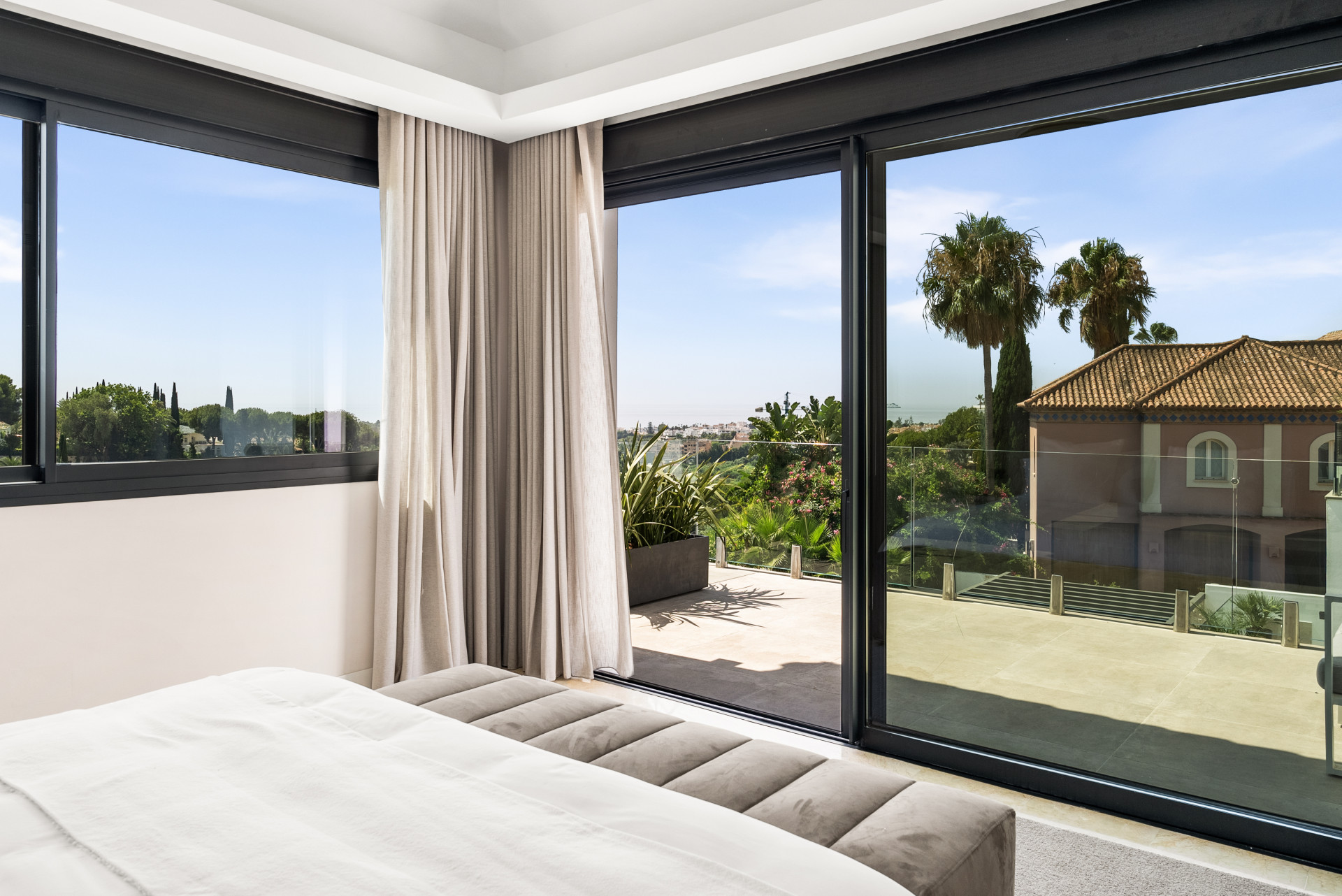 6 Bed, 6 Bath, HouseFor Sale, Benahavis, Malaga