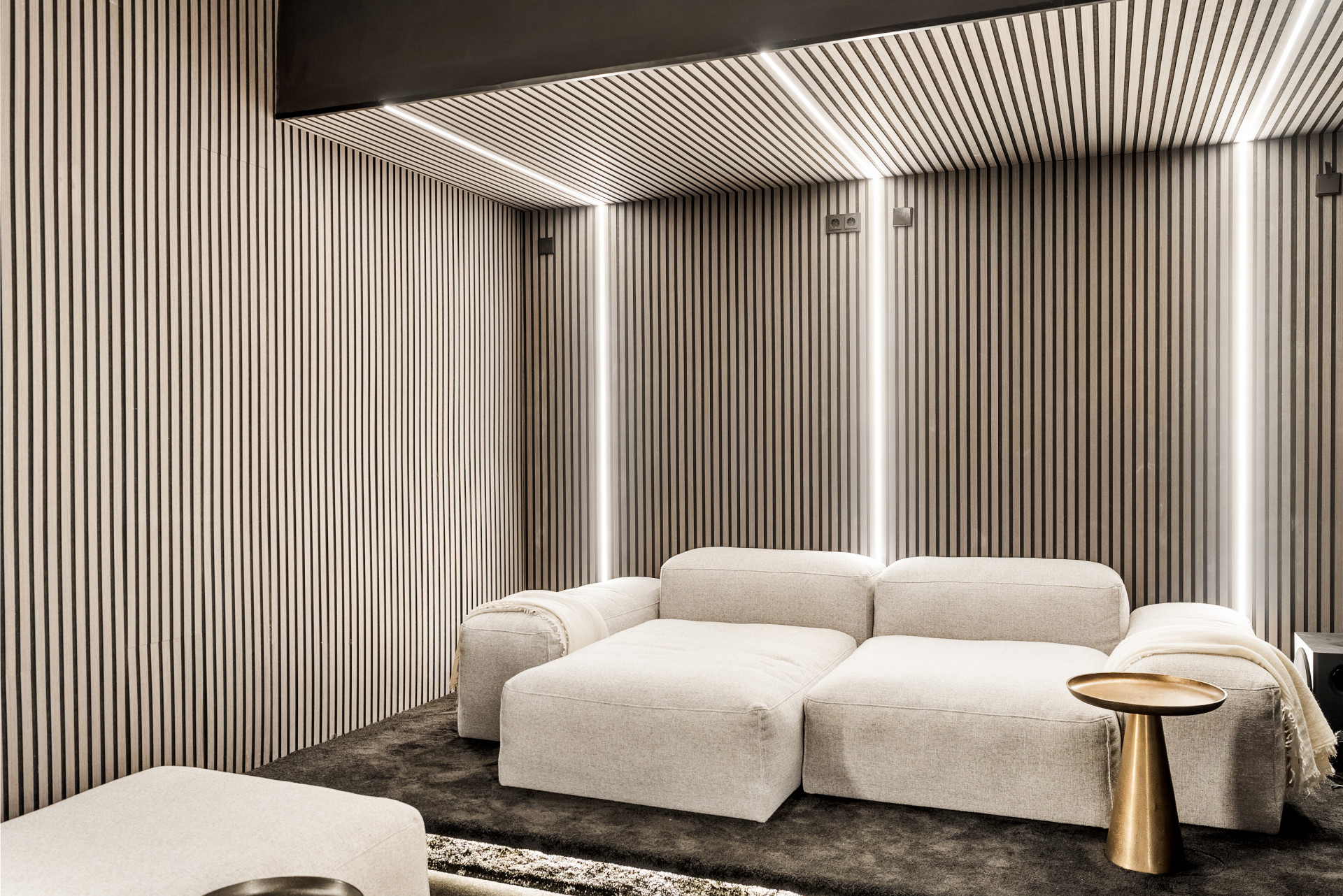 6 Bed, 6 Bath, HouseFor Sale, Benahavis, Malaga