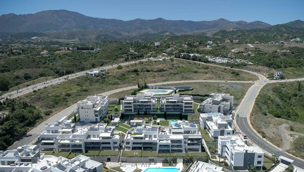 3 Bed, 2 Bath, ApartmentFor Sale, Estepona, Malaga